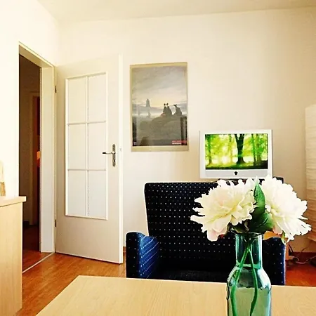 公寓 In Mit Grossem Balkon 宾茨